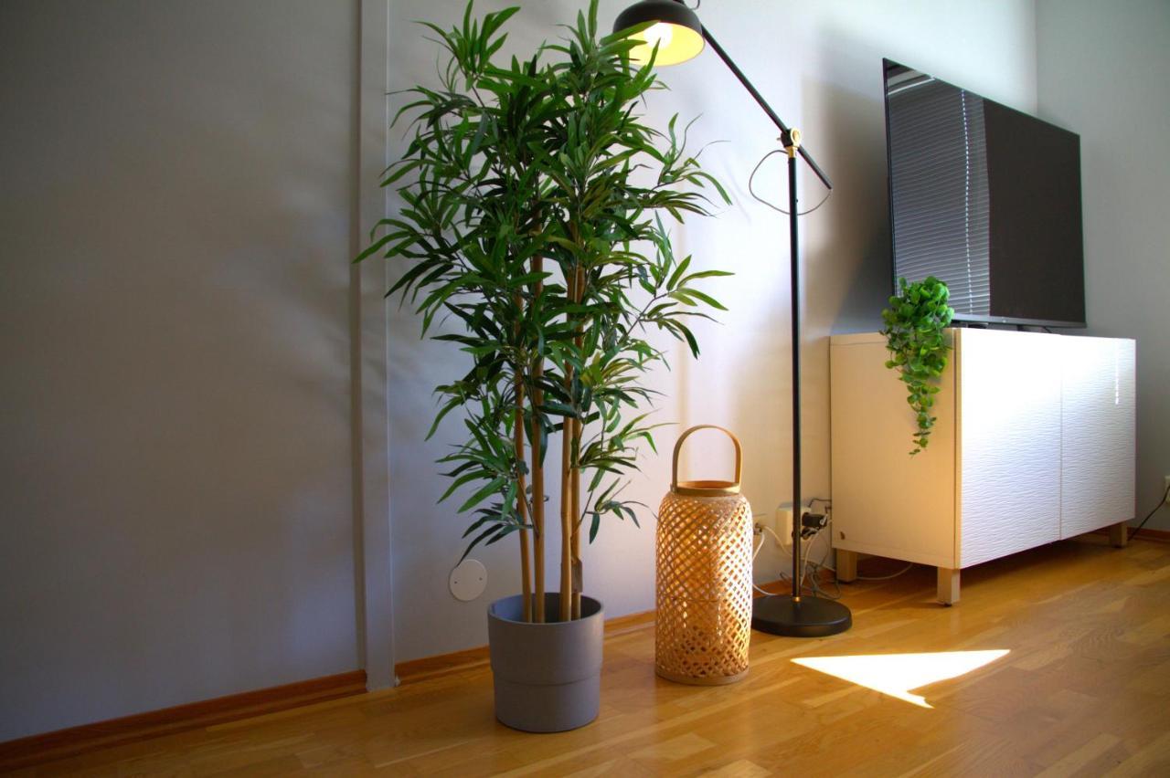 Moon Apartment Near The Centre ! Free Parking Available ! Trondheim Exteriér fotografie